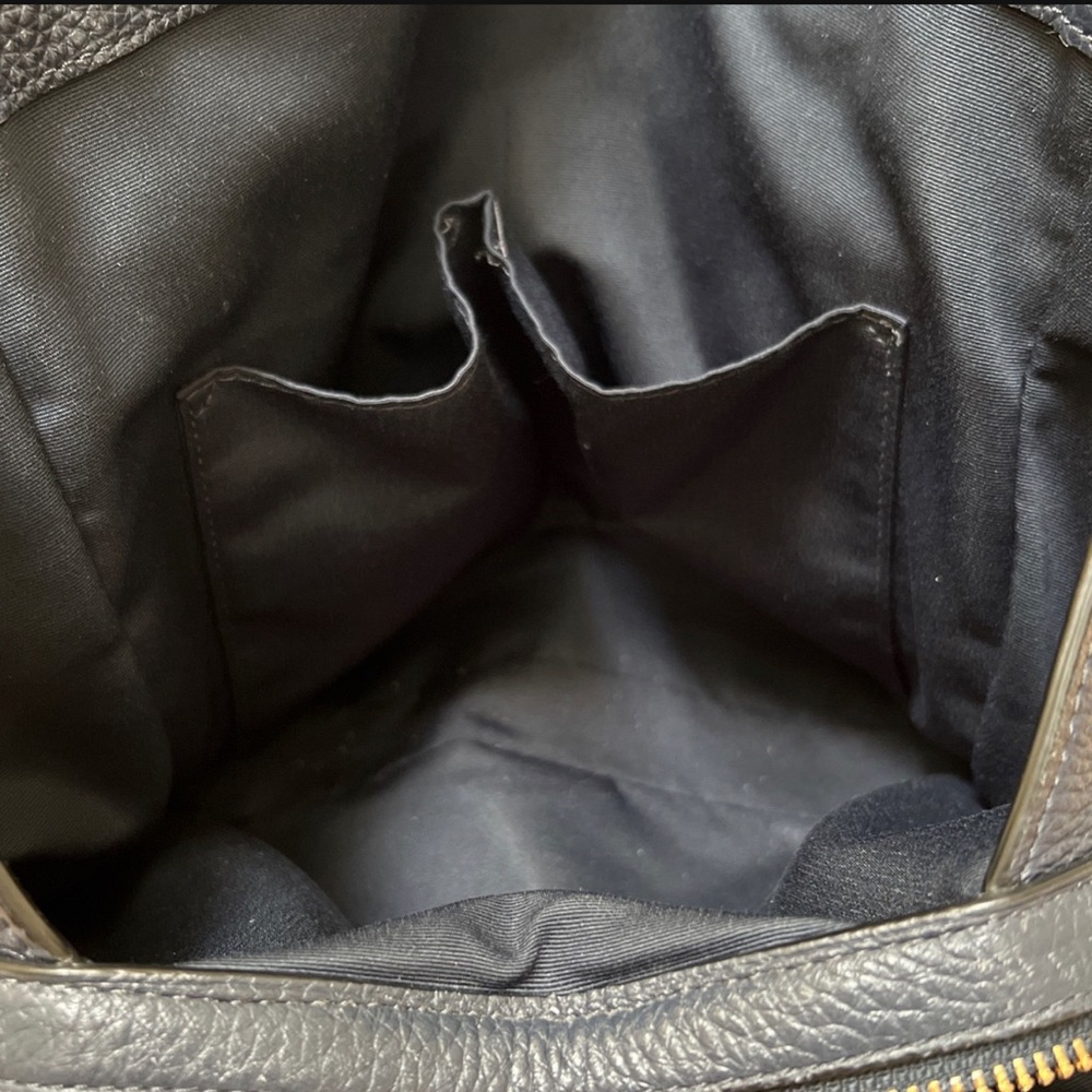 Classic Navy Blue Pebbled Leather Shoulder Bag - Picture 4 of 6